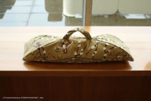 137-Elizabeth-Whitehouse-ALTERNATIVE-HAND-BAG